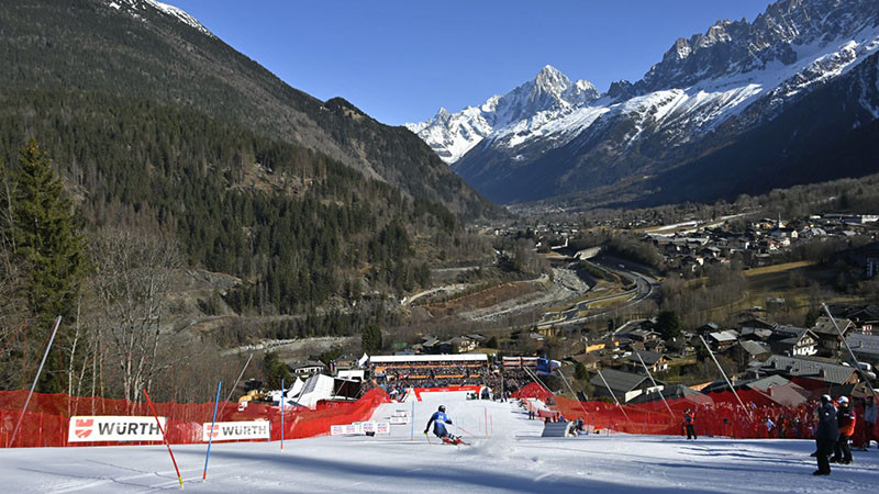 Франция приема и зимна Олимпиада - в Алпите след шест години