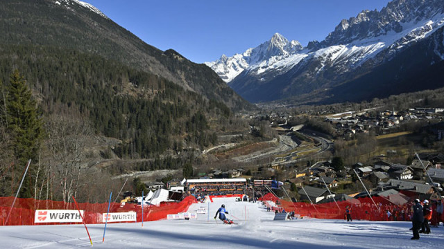 Франция приема и зимна Олимпиада - в Алпите след шест години