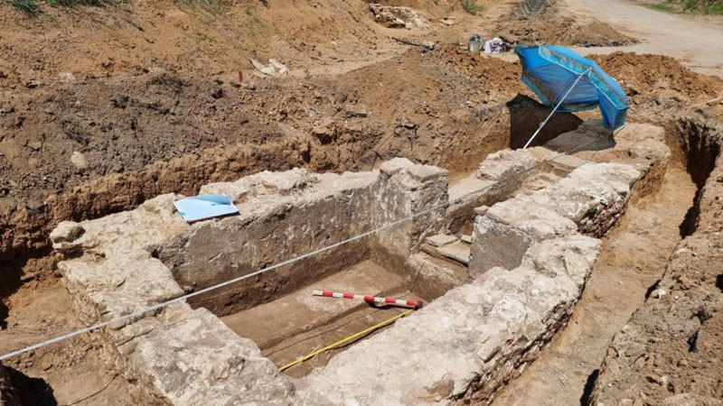 Археолози откриха 17 гробни съоръжения от некропола на антична Рациария