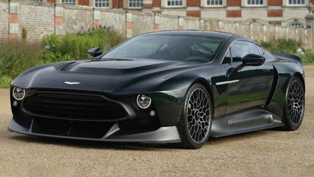 Aston Martin Victor. V12 с почти 850 к.с. и ръчни скорости!
