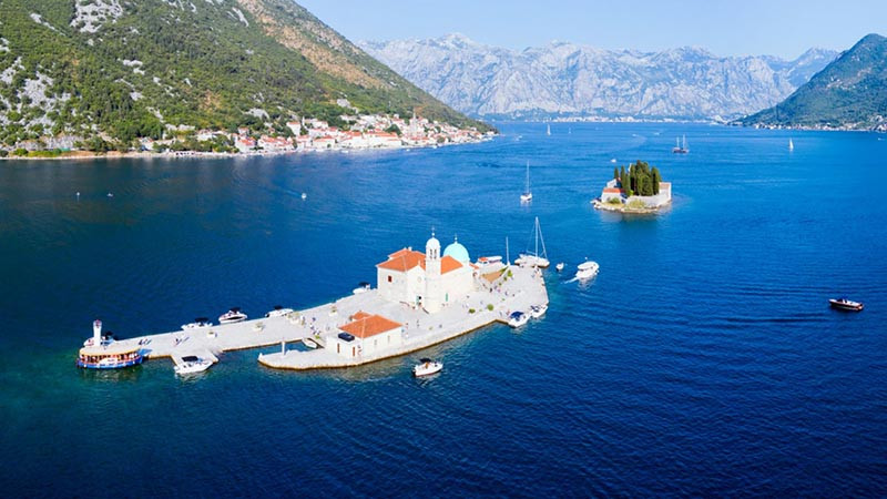 Високите цени провалиха туристическия сезон в Черна гора