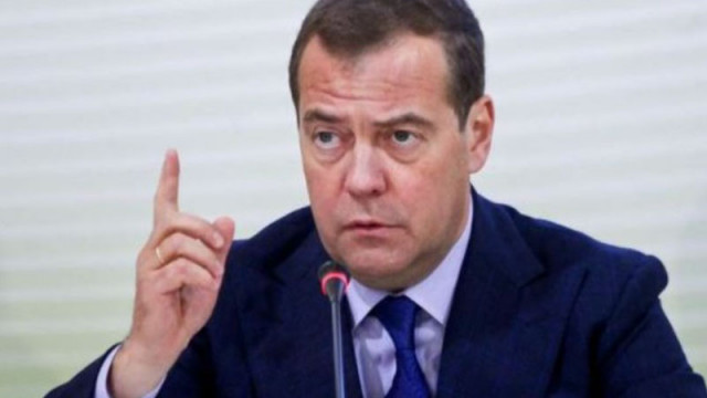 Медведев: Предателите трябва да гният в затвора, но размяната беше нужна, за да върнем нашите