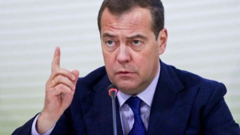 Медведев: Руските танкове отново ще стигнат до площада пред Райхстага в Берлин