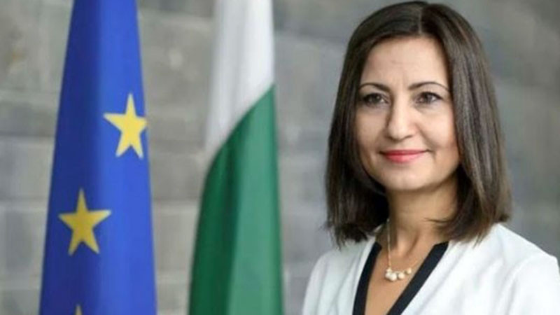Илиана Иванова: България трябва да даде номинация за нов еврокомисар до няколко дни