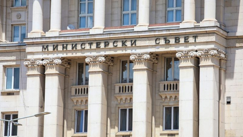 Министрите на икономиката и земеделието запазват постовете си и в следващия служебен кабинет