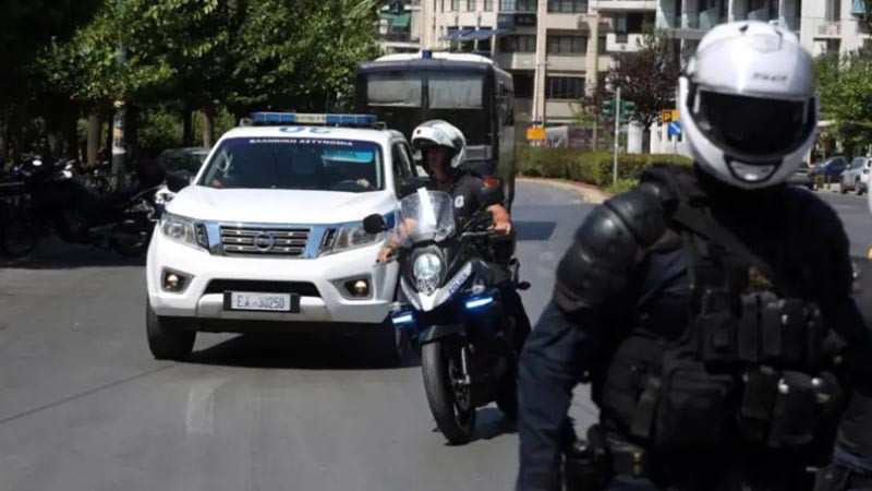 Пуснаха собственика на бара в Халкидики и още трима, разследвани за стрелбата с българи