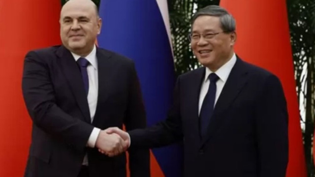 Китайският премиер пристигна в Москва за разговори с руския министър-председател
