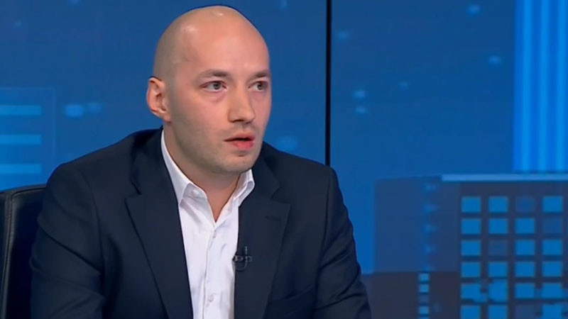 Няма правителство, което да не се формира чрез натиск от