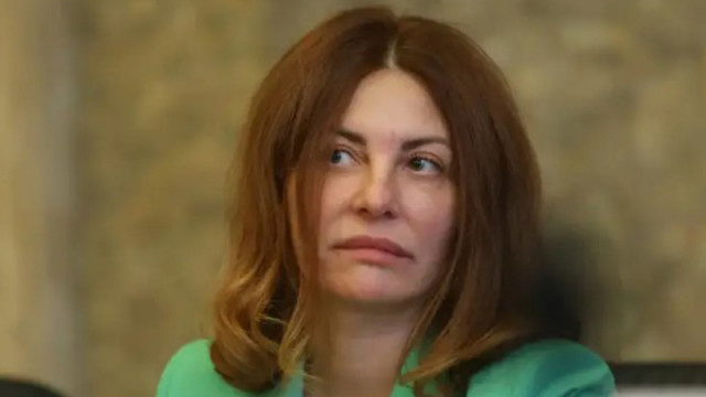 Със заповед на служебният премиер Димитър Главчев от длъжността заместник министър