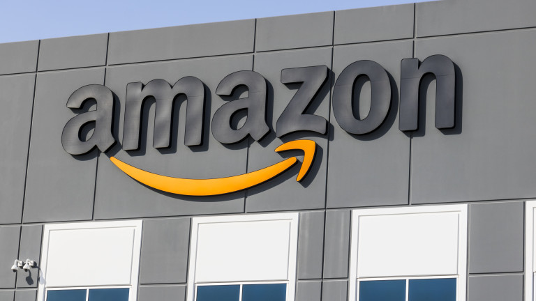 Amazon изтри 20 000 съмнителни отзиви за продукти