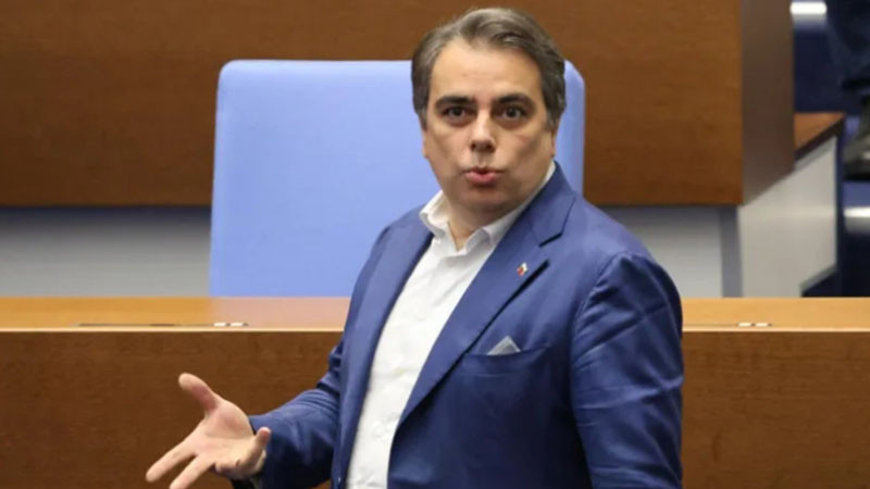 Бившата фирма на Асен Василев е обжалвала решението за несъстоятелност