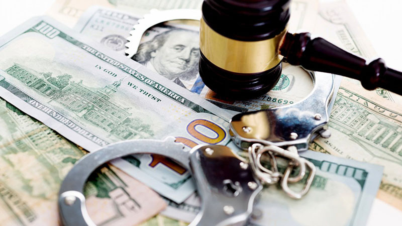 Бившият шеф на МВФ Родриго Рато беше осъден на близо 5 г. затвор за данъчни престъпления