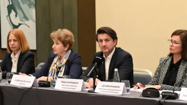Работна група ще ускори издаването на визи за туристи и работници