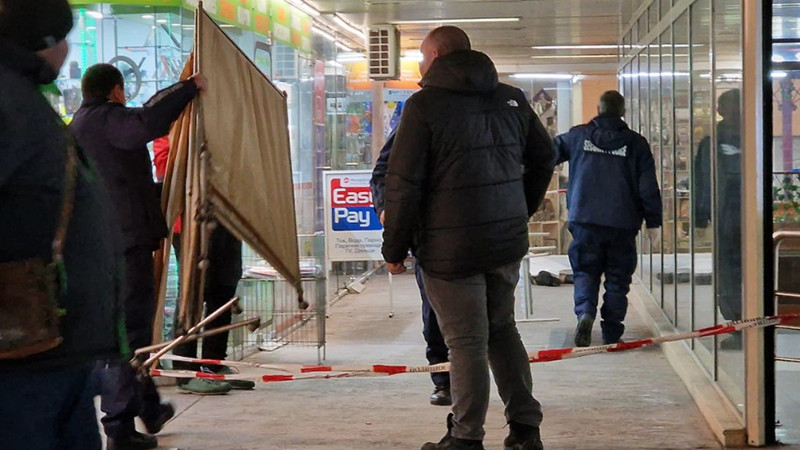 Клошар почина в подлеза на метростанция "Сердика"