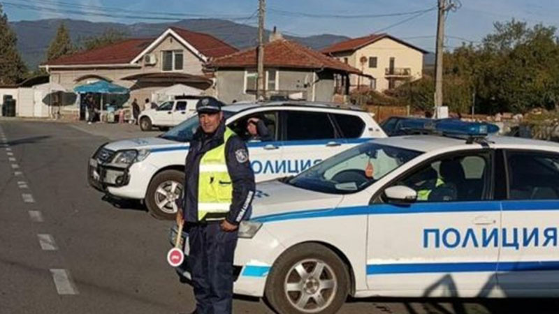 Мащабна спецакция в Бургас, има арестувани