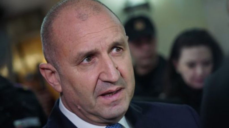 Радев: Войната в Украйна влече Европа към дъното, не бързам с фанфарите за плана за превъоръжаване