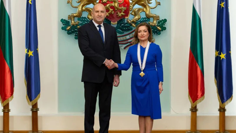 Посланичката на Италия беше наградена от президента с орден „Мадарски конник“ първа степен