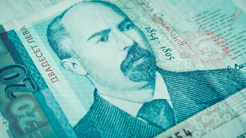 НOИ: Средният размер на изплатените през миналата година пенсии нараства с 13% до 833 лв.