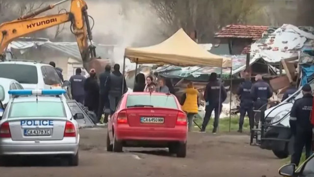 Със заповед от 2016г.: Най-накрая премахват незаконното гето в кв. "Захарна фабрика"