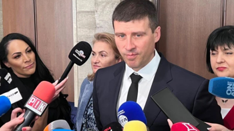 Ивелин Михайлов: Този път ще има повече хора, които ще подкрепят вота на недоверие