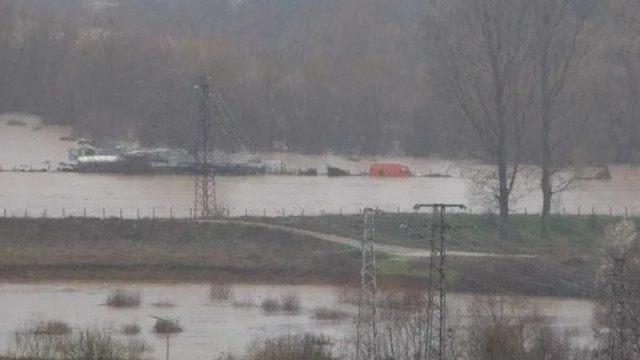 Започва оглед и описване на щетите след пороите които наводниха