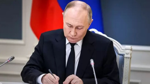 Путин преименува летище "Волгоград" на "Сталинград"