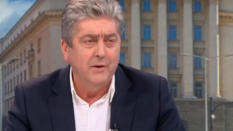 Георги Първанов: Не съветвам Радев да прави партия