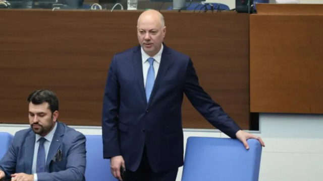Премиерът Желязков и вицепремиери отговарят на депутатски въпроси днес