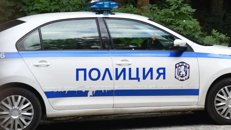 Две млади жени пребиха и ограбиха мъж в Благоевградско