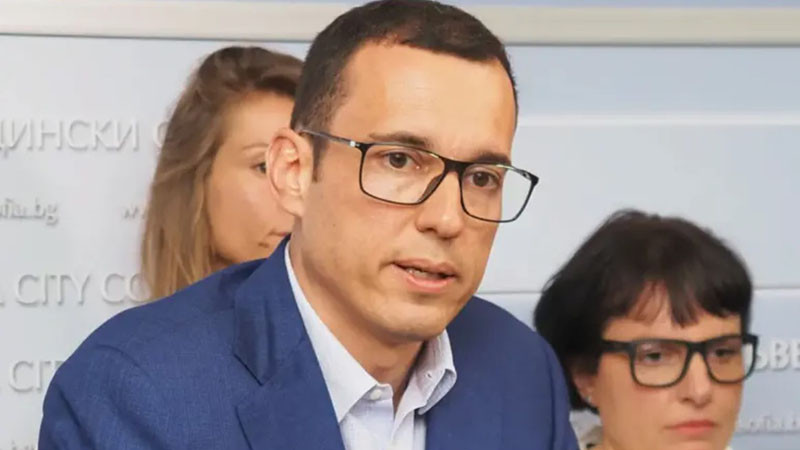 Васил Терзиев за кризата с градския транспорт: Няма пари, да се ползват велосипеди и тротинетки