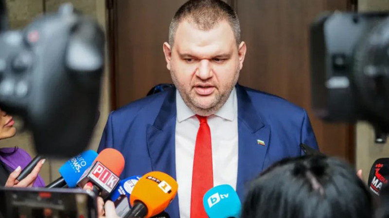 Делян Пеевски иска правомощията на КЗК и КЗП да бъдат разширени