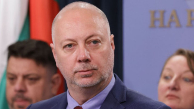 Премиерът Желязков: 171 депутати подписаха позицията ни с шефа на БНБ за еврото. Благодаря!