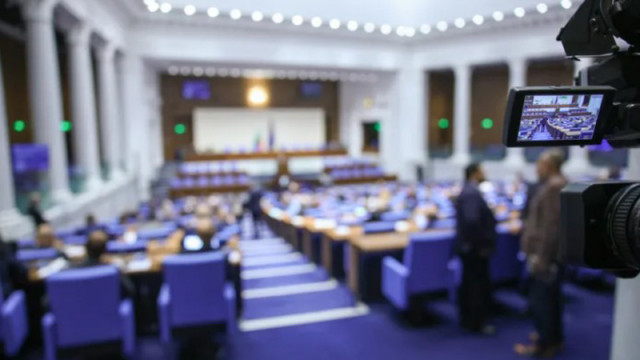 Депутатите ще гледат днес промени в Закона за храните