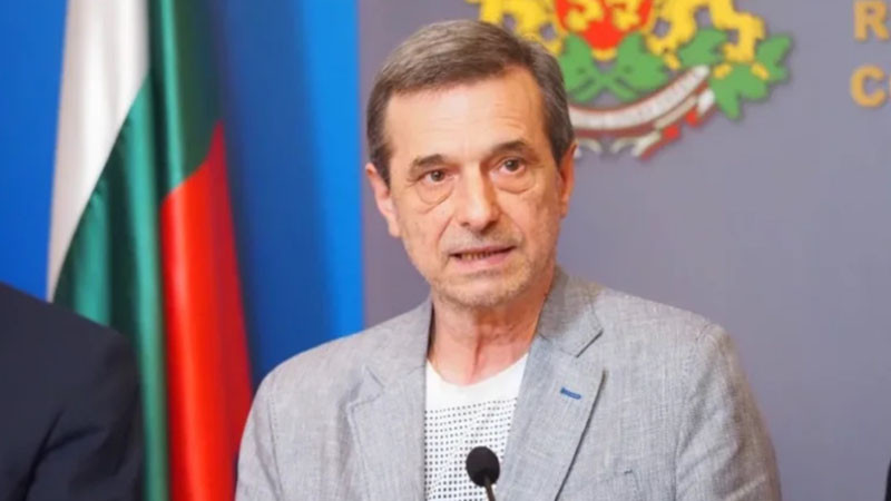 Димитър Манолов: Заплатите в градския транспорт на София не са преведени