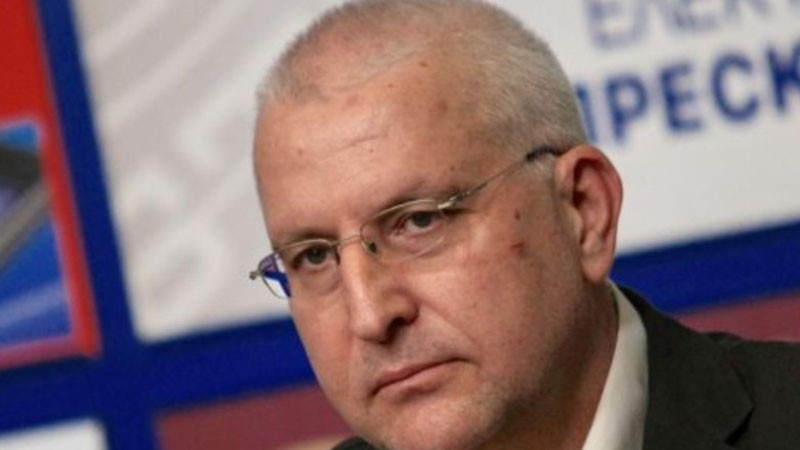 Проф. Малинов: Исканият от президента референдум е злонамерен