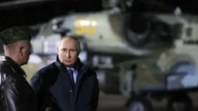 Руски военен служител: Путин видя смъртта с очите си, хеликоптерът му беше атакуван с дронове