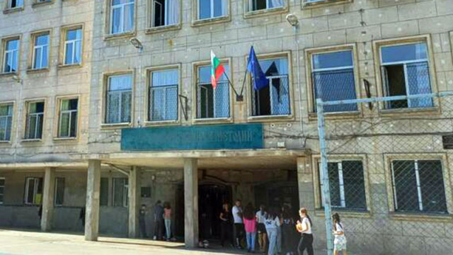 Община Варна организаира среща по повод ремонта на ОУ "Св. Св. Кирил и Методий"