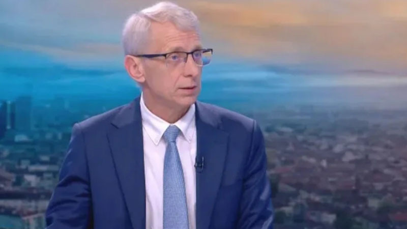 Денков: Борисов го е яд, че няма как да скрие приноса на ПП-ДБ за еврозоната