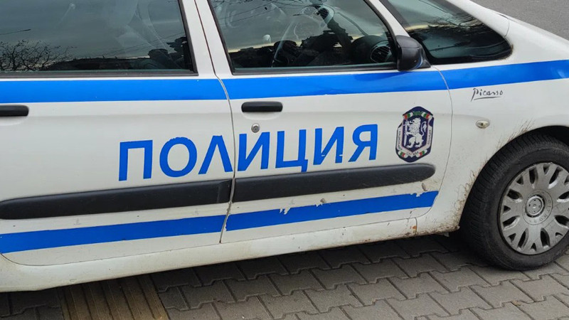 Младежи пострадаха при катастрофа на междуселски път в Шуменско