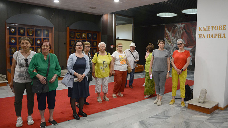 Наградиха отличените в конкурса на Община Варна „Най-красиво поддържана градинка“