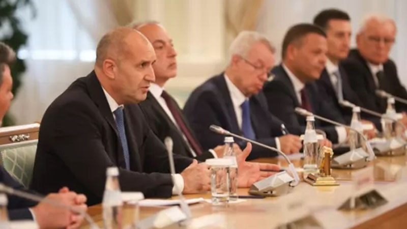 Радев в Астана: Казахстан е наш ключов стратегически партньор в Централна Азия