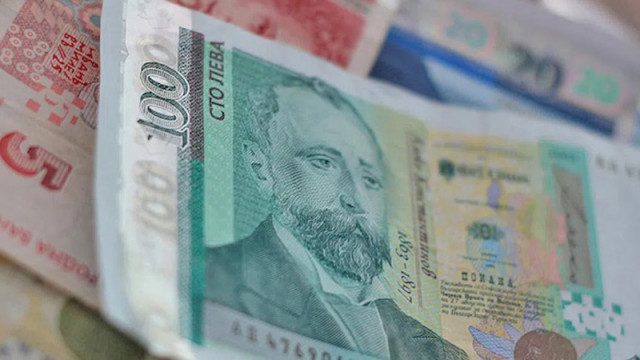Средният осигурителен доход за април е 1874,72 лева