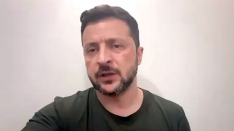 Диктаторски Зеленски заяви, че "само той в Украйна има право да обсъжда суверенитет и територии"