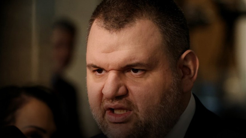 Пеевски: Няма никакво основание министър Даниел Митов да подава оставка