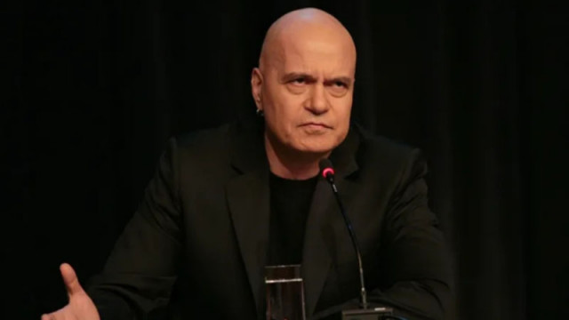Слави Трифонов: Северномакедонците нито сте готови, нито заслужавате, нито сте достойни