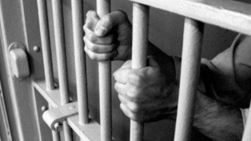 Съдът остави в ареста мъж, минал с мотор през крака на полицай във Варна и шофирал дрогиран