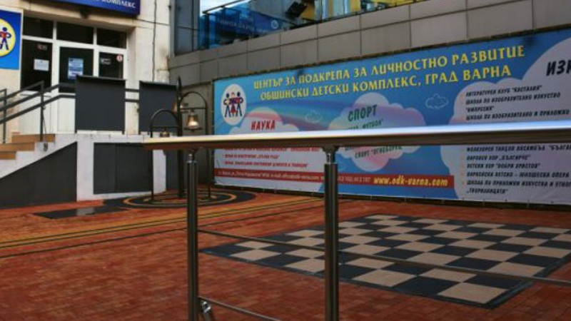Отворена е системата за електронен прием в школите на ОДК-Варна