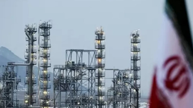 Израел атакува реактора за тежка вода в Арак на Иран