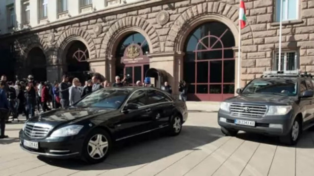 Националната служба за охрана обяви 30 свободни места за служители по охрана и шофьори