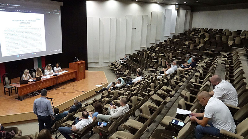 Комисията по собственост и стопанство към Общински съвет-Варна одобри редица предложения